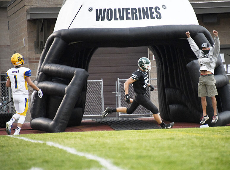 20-09-30 Wood River VS Carey Football 4 Roland.jpg